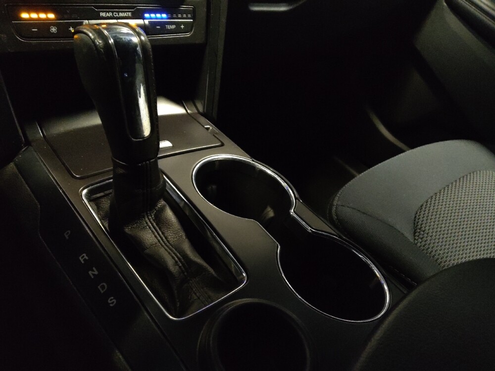 2017 Ford Explorer in Glendale, AZ 85301 - 2291643 26