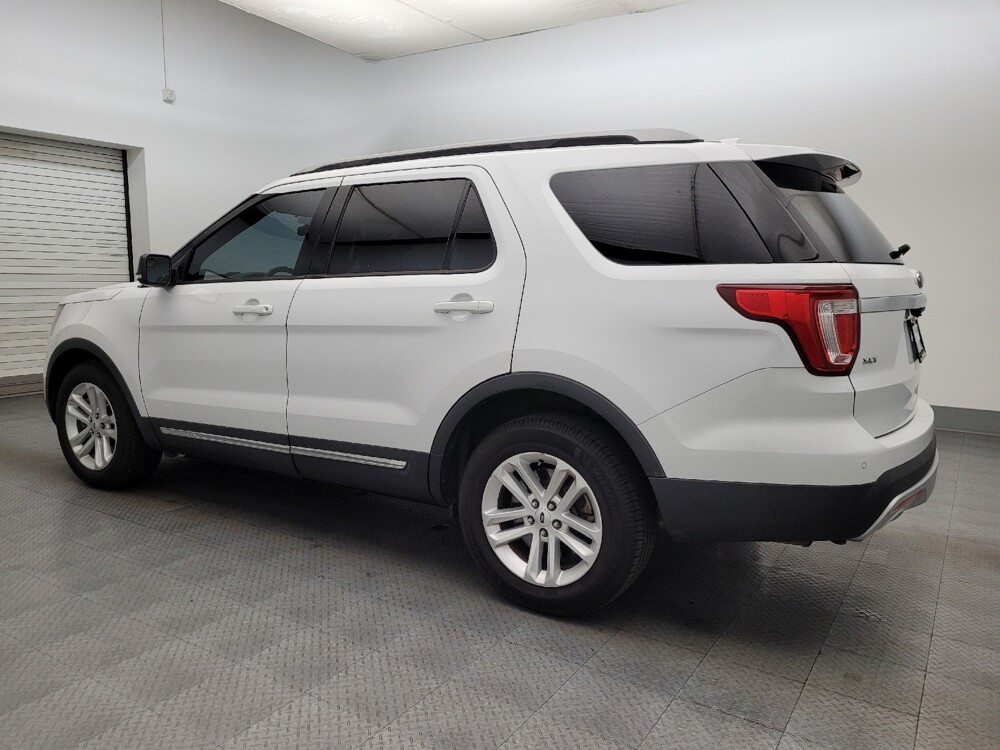 2017 Ford Explorer in Glendale, AZ 85301 - 2291643 3