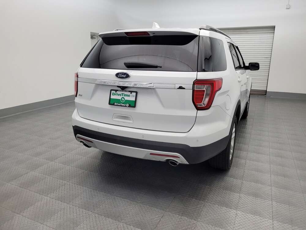 2017 Ford Explorer in Glendale, AZ 85301 - 2291643 40