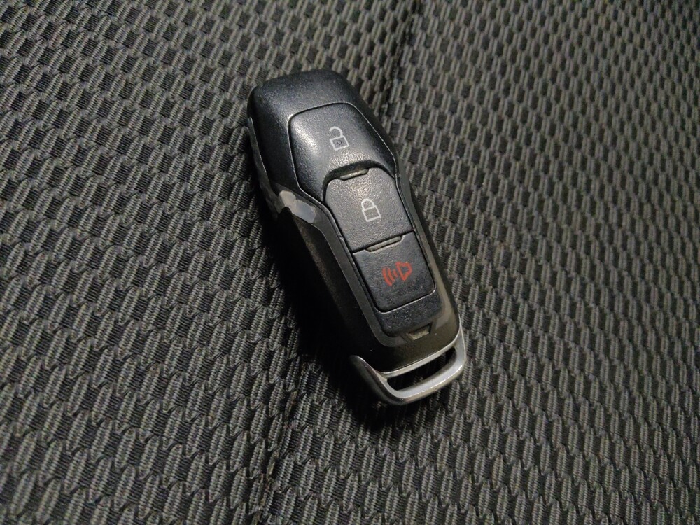 2017 Ford Explorer in Glendale, AZ 85301 - 2291643 32