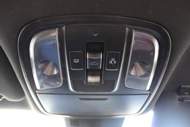 2020 Kia Stinger in Decatur, GA 30032 - 2291843 178