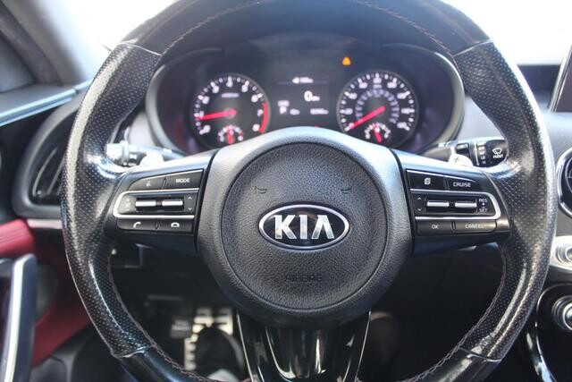 2020 Kia Stinger in Decatur, GA 30032 - 2291843 166