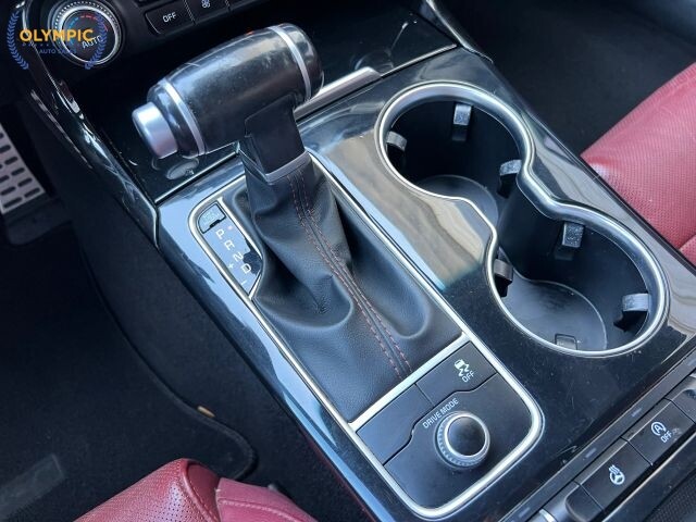 2020 Kia Stinger in Decatur, GA 30032 - 2291843 35
