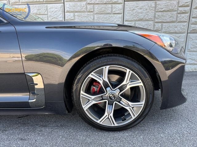 2020 Kia Stinger in Decatur, GA 30032 - 2291843 11