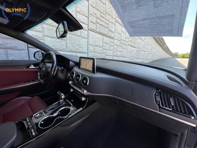 2020 Kia Stinger in Decatur, GA 30032 - 2291843 22