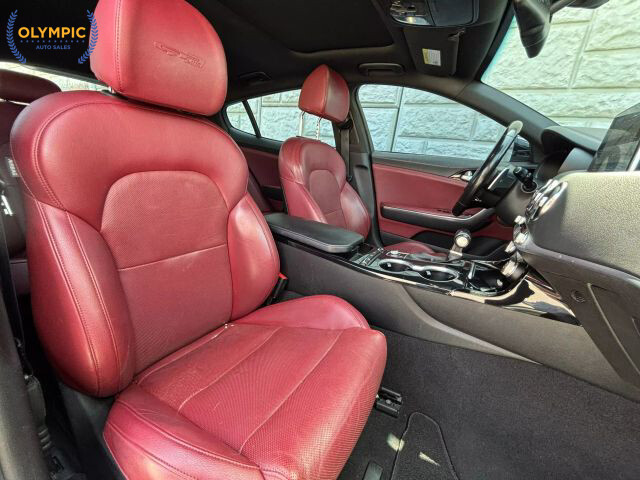 2020 Kia Stinger in Decatur, GA 30032 - 2291843 90