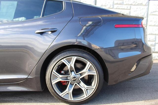 2020 Kia Stinger in Decatur, GA 30032 - 2291843 159