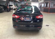 2017 Ford Fusion in Chicago, IL 60659 - 2292060 4