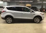 2018 Ford Escape in Chicago, IL 60659 - 2292061 5
