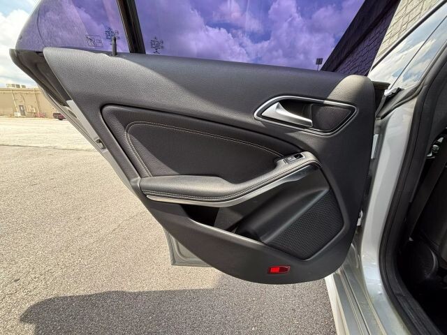 2015 Mercedes-Benz CLA 250 in Decatur, GA 30032 - 2292121 135