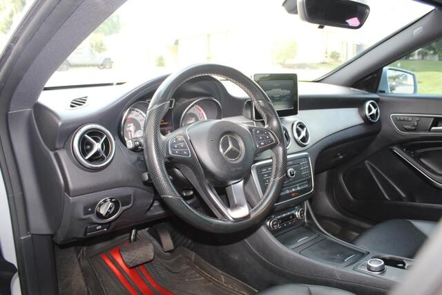 2015 Mercedes-Benz CLA 250 in Decatur, GA 30032 - 2292121 151