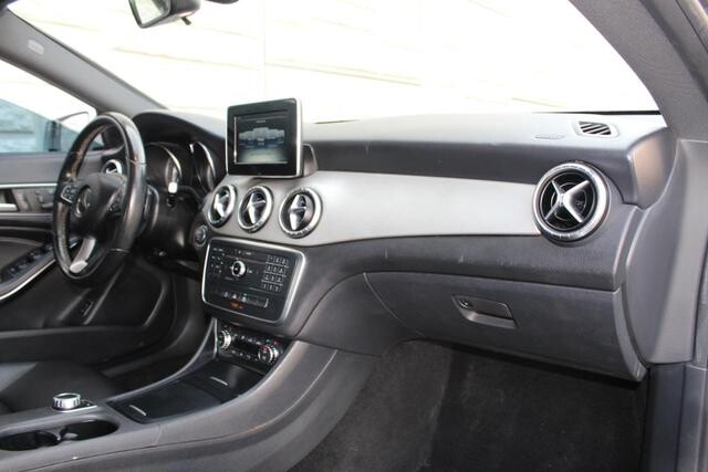 2015 Mercedes-Benz CLA 250 in Decatur, GA 30032 - 2292121 189