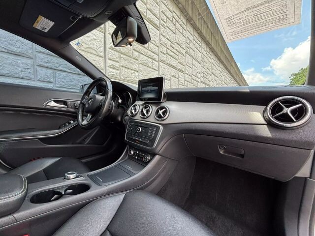 2015 Mercedes-Benz CLA 250 in Decatur, GA 30032 - 2292121 114