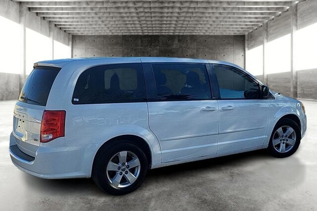 2013 Dodge Grand Caravan in tucson, AZ 85719 - 2292930