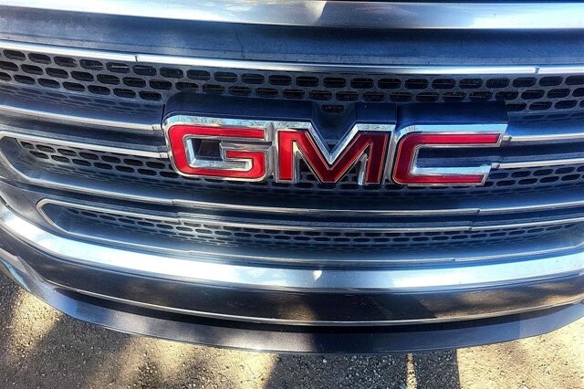 2015 GMC Acadia in tucson, AZ 85719 - 2292933 24