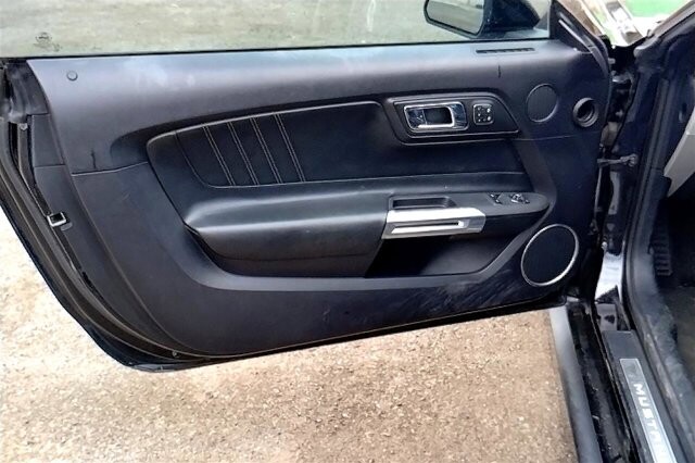 2015 Ford Mustang in tucson, AZ 85719 - 2293541 16