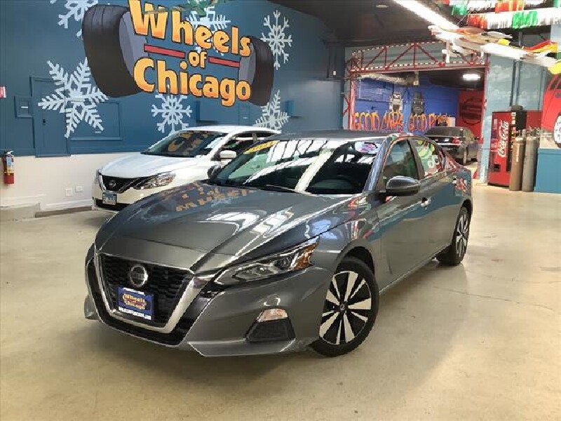2021 Nissan Altima in Chicago, IL 60659 - 2293855