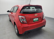 2020 Chevrolet Sonic in Independence, MO 64055 - 2294185 6
