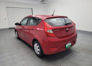 2013 Hyundai Accent in Toledo, OH 43617 - 2295651 5