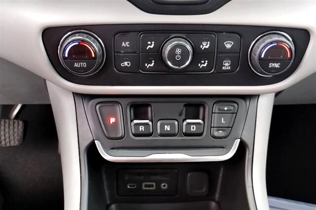 2020 GMC Terrain in tucson, AZ 85719 - 2295663 29