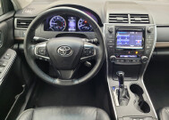 2015 Toyota Camry in Van Nuys, CA 91411 - 2295876 22