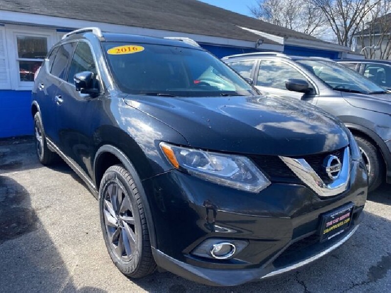 2016 Nissan Rogue in Mechanicville, NY 12118 - 2295922