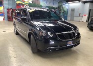 2015 Chrysler Town & Country in Chicago, IL 60659 - 2296007 7