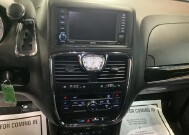 2015 Chrysler Town & Country in Chicago, IL 60659 - 2296007 15