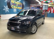 2015 Chrysler Town & Country in Chicago, IL 60659 - 2296007 1