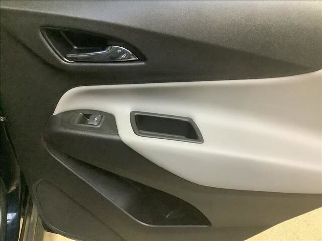2021 Chevrolet Equinox in Chicago, IL 60659 - 2296008 18