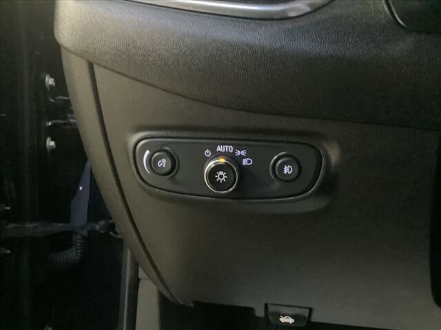 2021 Chevrolet Equinox in Chicago, IL 60659 - 2296008 9