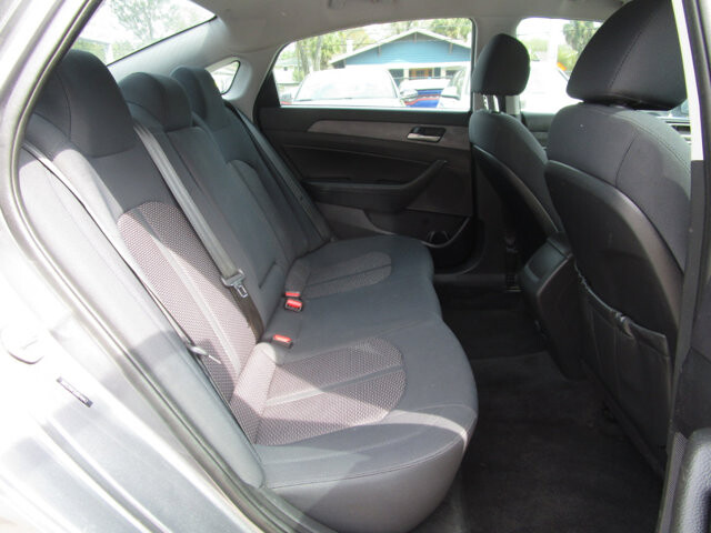 2018 Hyundai Sonata in Tampa, FL 33604-6914 - 2297878 38