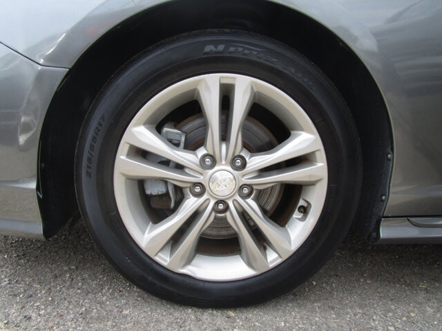 2018 Hyundai Sonata in Tampa, FL 33604-6914 - 2297878 49