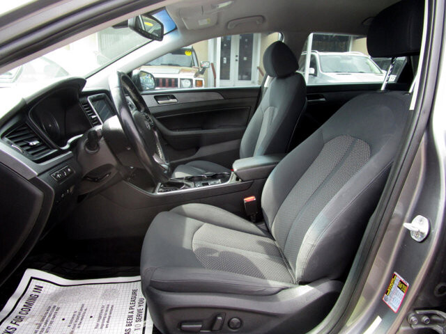 2018 Hyundai Sonata in Tampa, FL 33604-6914 - 2297878 66