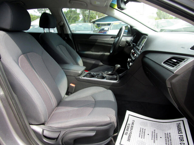 2018 Hyundai Sonata in Tampa, FL 33604-6914 - 2297878 65