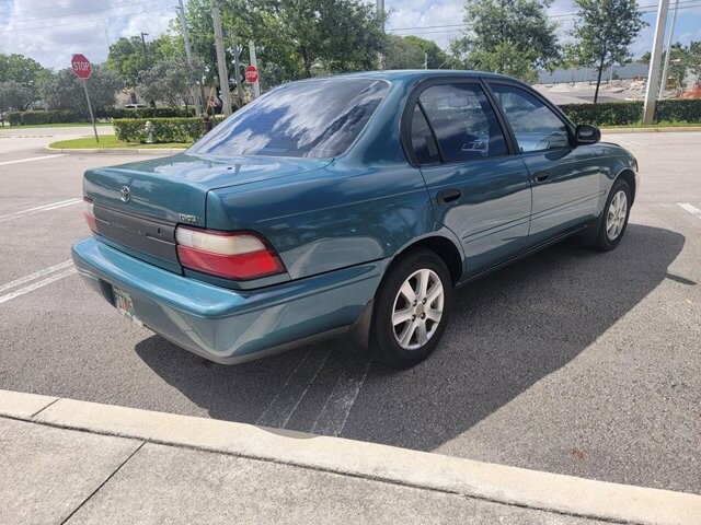 1996 Toyota Corolla in Pompano Beach, FL 33064 - 2298289 6