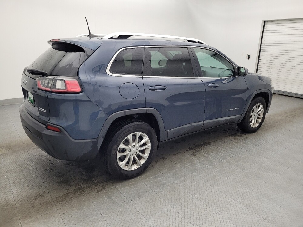 2019 Jeep Cherokee in Salem, VA 24153 - 2298418 10