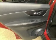 2018 Nissan Rogue in Chicago, IL 60659 - 2298571 16