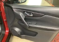 2018 Nissan Rogue in Chicago, IL 60659 - 2298571 20