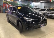 2018 Toyota RAV4 in Chicago, IL 60659 - 2298862 8