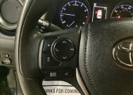 2018 Toyota RAV4 in Chicago, IL 60659 - 2298862 13