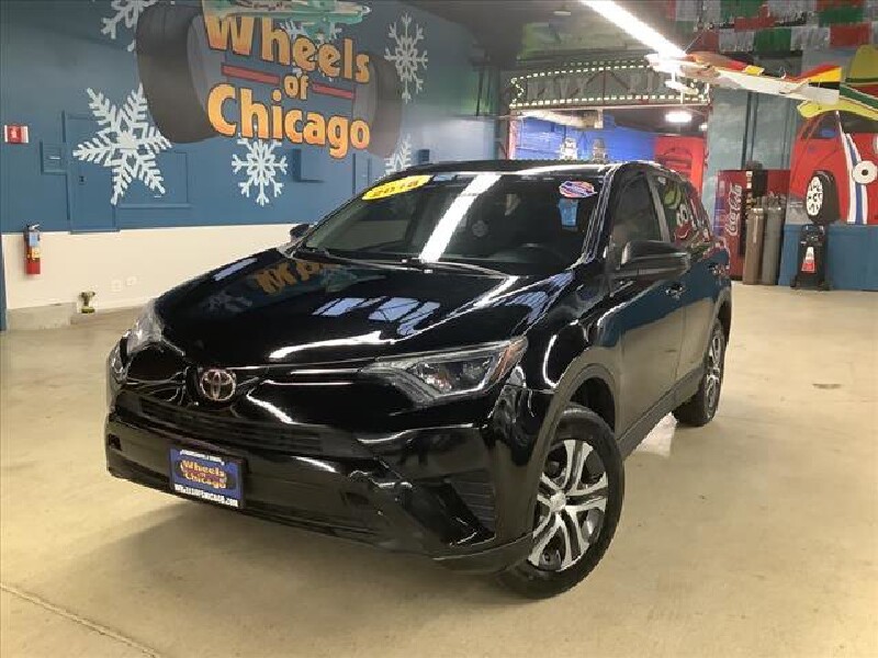 2018 Toyota RAV4 in Chicago, IL 60659 - 2298862