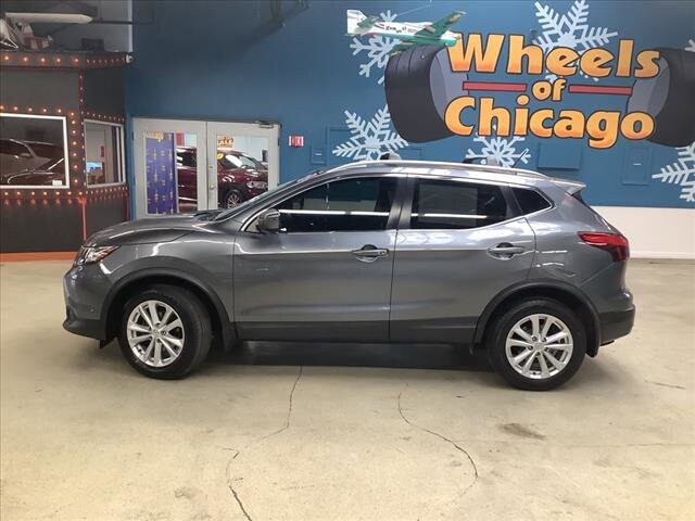 2018 Nissan Rogue Sport in Chicago, IL 60659 - 2298863 2