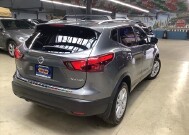 2018 Nissan Rogue Sport in Chicago, IL 60659 - 2298863 5