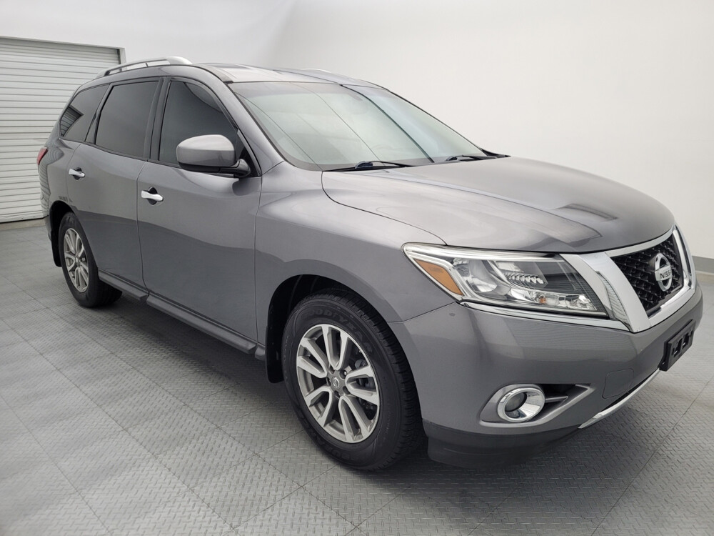 2016 Nissan Pathfinder in Live Oak, TX 78233 - 2299055 44