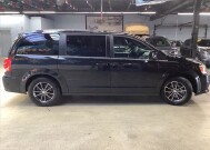 2017 Dodge Grand Caravan in Chicago, IL 60659 - 2299293 6