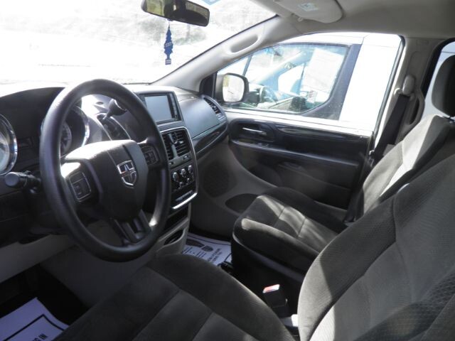 2018 Dodge Grand Caravan in Barton, MD 21521 - 2299313 8