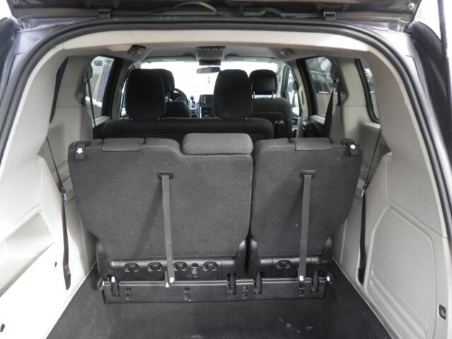 2018 Dodge Grand Caravan in Barton, MD 21521 - 2299313 5