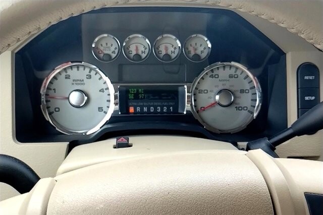 2009 Ford F250 in tucson, AZ 85719 - 2299549 16