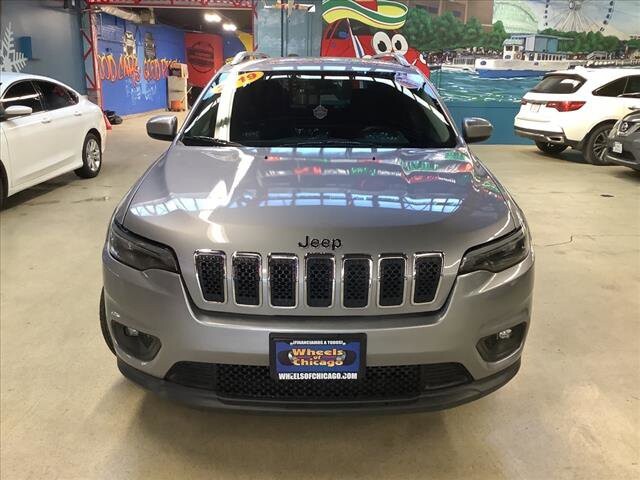 2019 Jeep Cherokee in Chicago, IL 60659 - 2299857 8